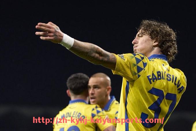 ky开云-法甲赛事调整原因及后续影响分析