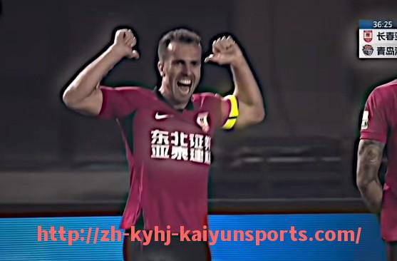 ky开云-曼城对阵意甲各球队的胜负历史汇总与战术比较