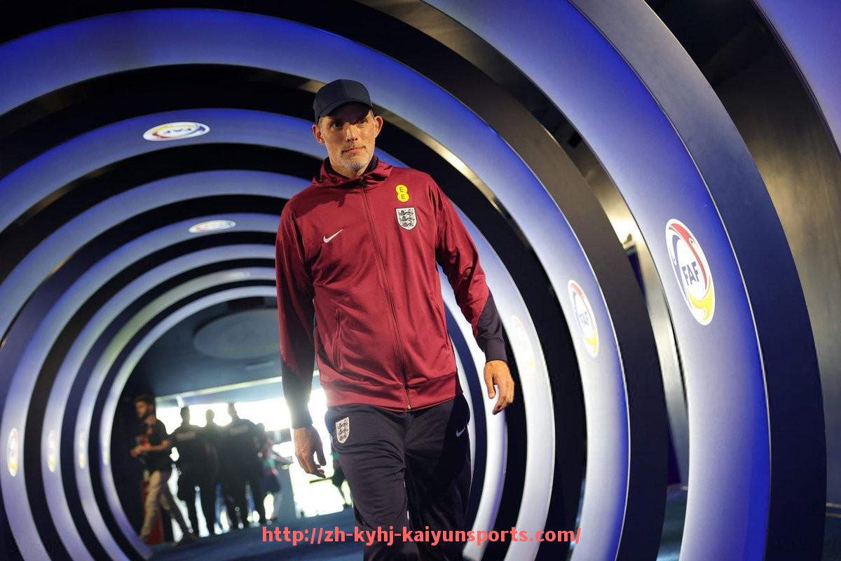 ky开云-世俱杯比赛用球鞋鞋面材质延展性测试与脚感适应性研究