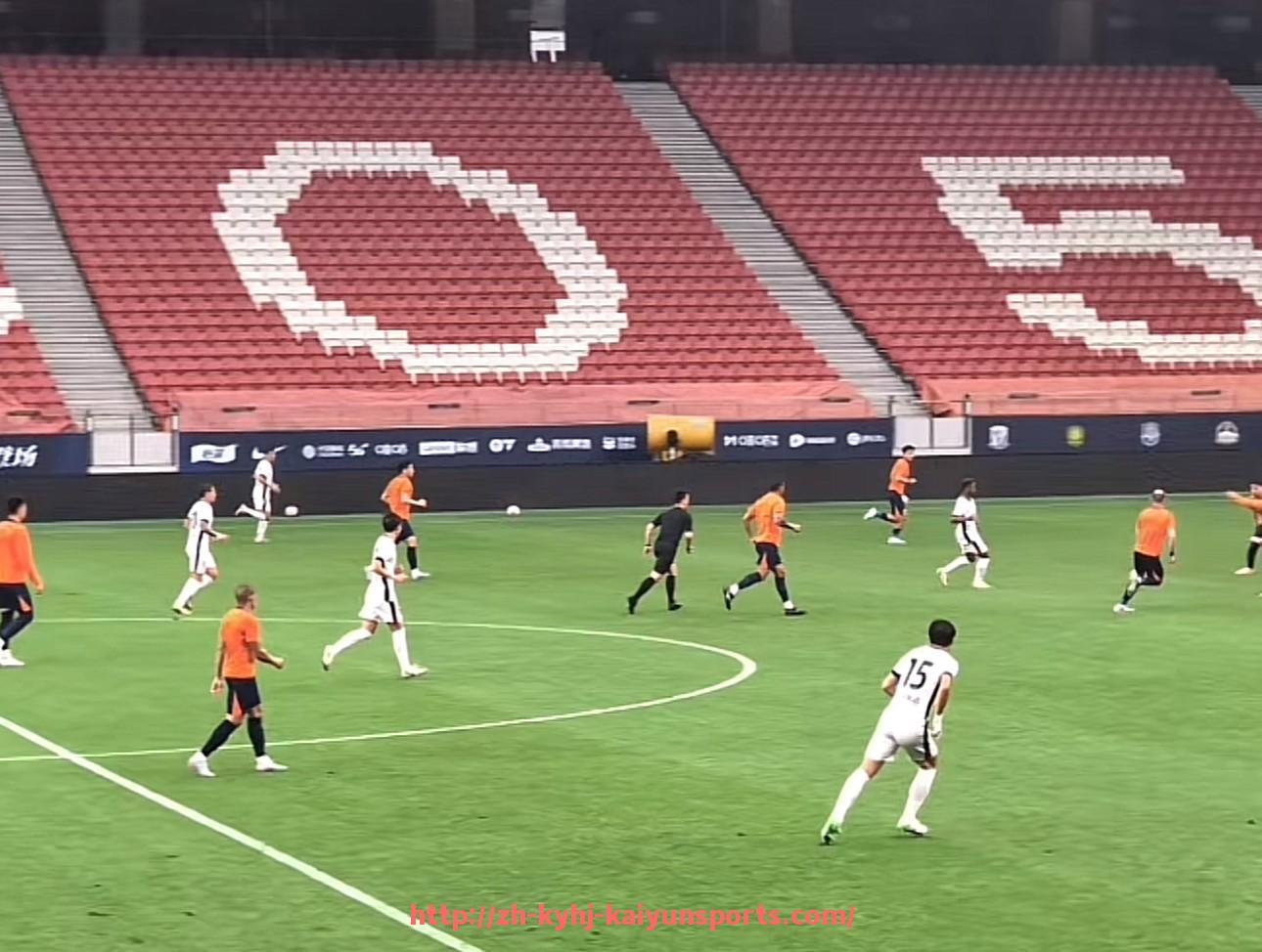 ky开云-火箭队交易后球员名单的最新更新情况